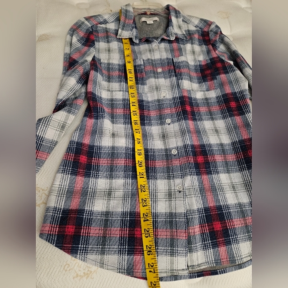 Adam Levine women's plaid button-down shirt. Size large. - Picture 3 of 8